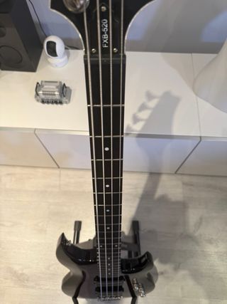 Bajo eléctrico Hagstrom FXB-520 Ultralux