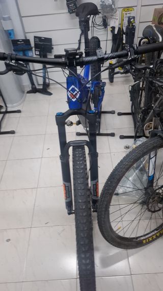 Bicicleta de Montaña Eléctrica
