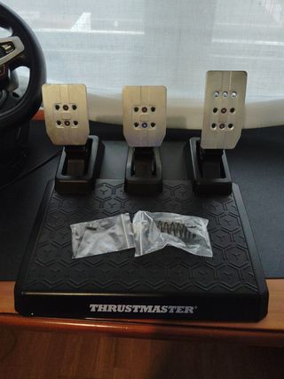 Volante Thrustmaster T248 PlayStation 5/4 y PC