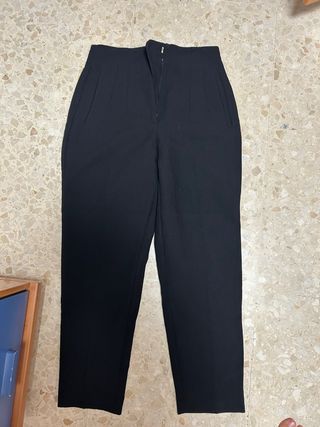 Pantalón Zara Talla M Negro
