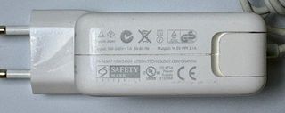 CARICABATTERIE PER MACBOOK MAGSAFE 1 45W