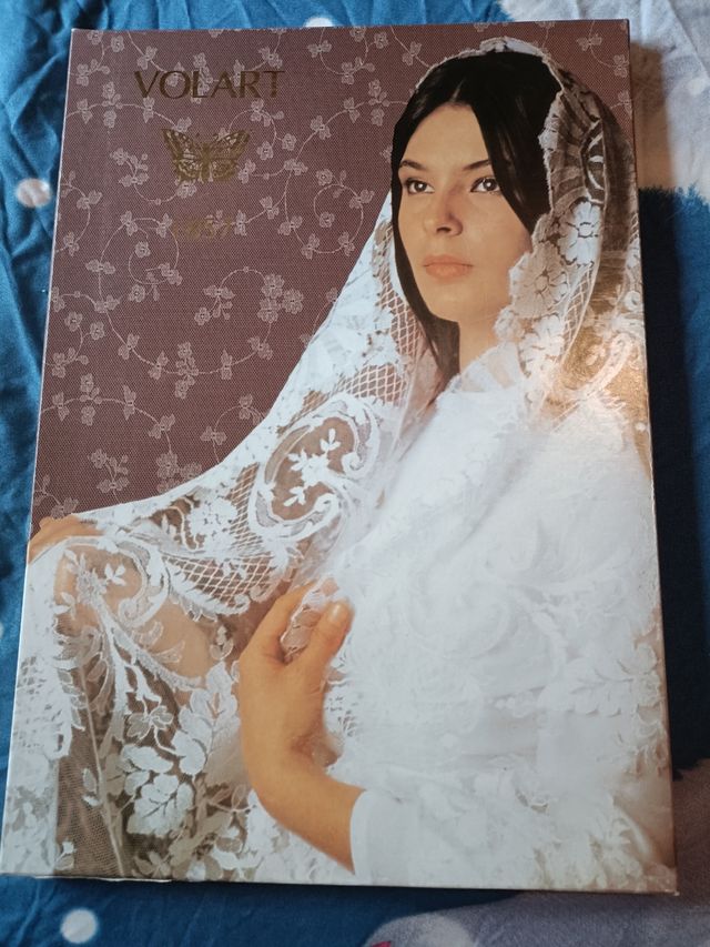 Mantilla Fallera Rectangular Negra