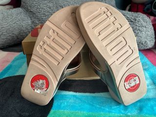 Sandalias oro rosado