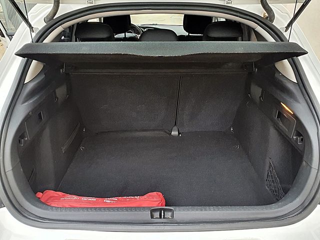 Citroen C4, Climatizador, sensores, bluetooth