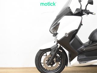YAMAHA XMAX 125