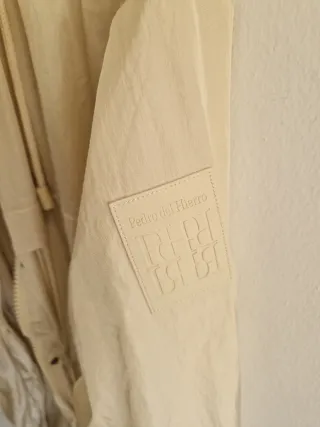 Gabardina Pedro del Hierro Beige