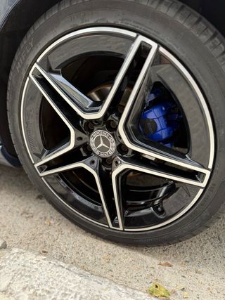Mercedes-Benz AMG GT  2019