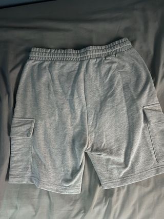 Pantalones cortos grises de chándal