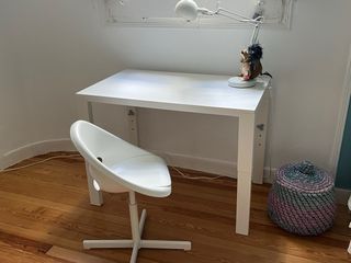 Mesa y silla estudio infantil blanca