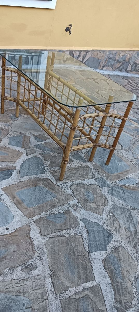 Mesa Bambú y Ratan con Cristal 1'26x70