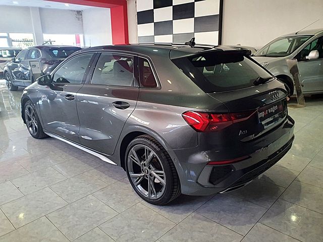 Audi A3, S line, CARPLAY, automatico, navegador