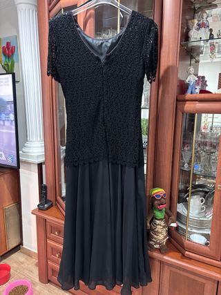 Vestido largo negro de fiesta esta en buen estado 