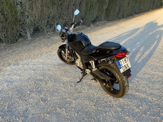 Daelim Roadwin 125 Carburación