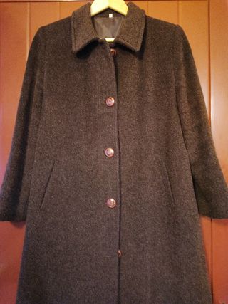 Elegante abrigo largo lana burdeos Talla
