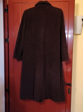Elegante abrigo largo lana burdeos Talla