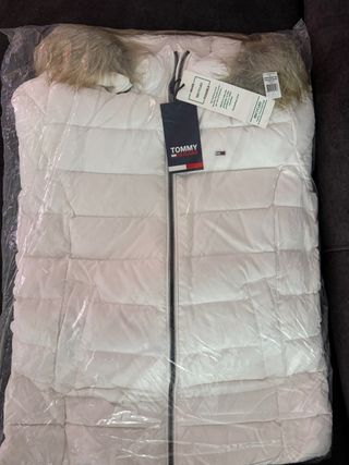 Chaqueta Tommy Hilfiger Blanca con Capucha