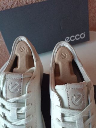 Zapatos Ecco Talla 43 Nuevos , Original