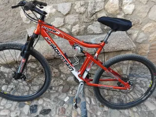 Bicicleta Montaña Roja F-Mountain