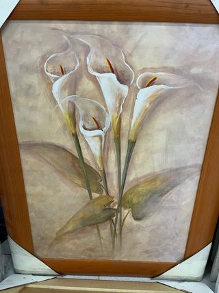 Cuadro de flores blancas y beige