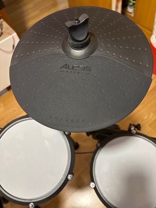 Alesis Nitro Max Batería Electrónica NUEVA. 