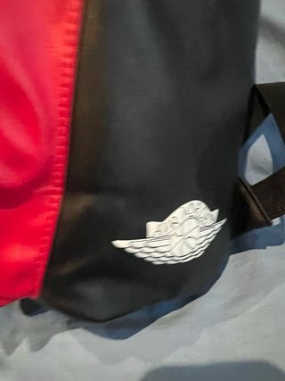 Mochila Nike Air Jordan Roja Negra nueva 