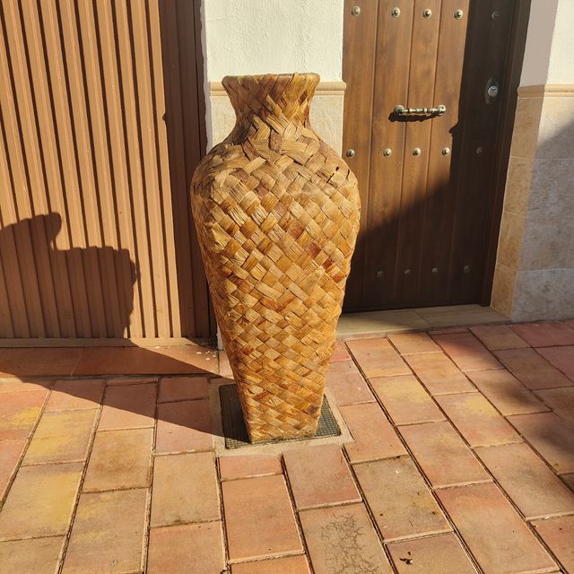 Jarrón de suelo decorativo grande