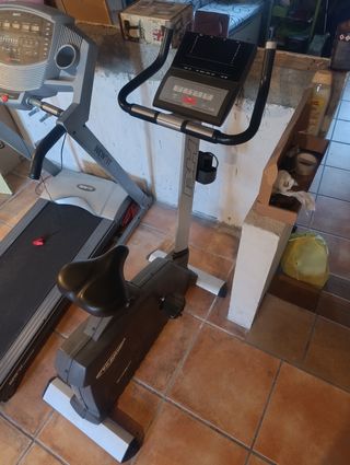 Bicicleta Estática BH Hi-Power Altair 500
