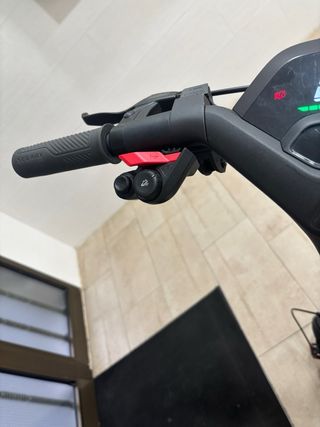 Patinete Eléctrico Ninebot Segway P65E