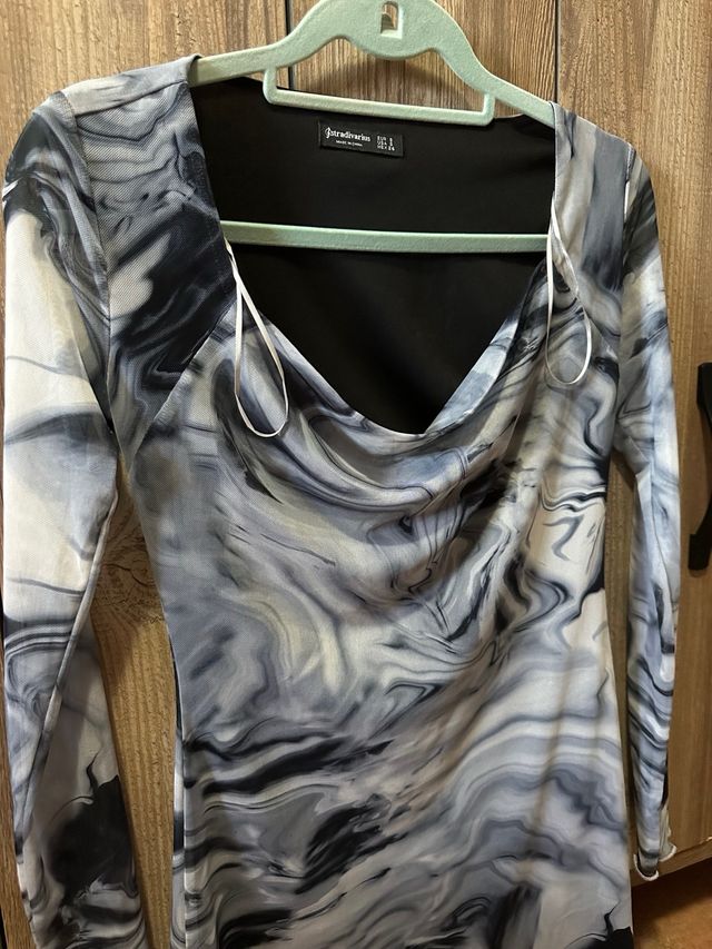 Vestido Stradivarius