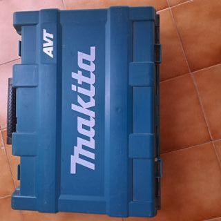 Martillo Makita 1100W AVT
