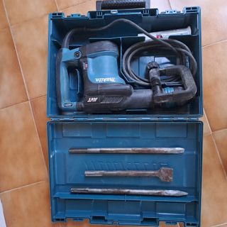 Martillo Makita 1100W AVT