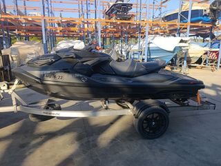 Sea-Doo RXT 300