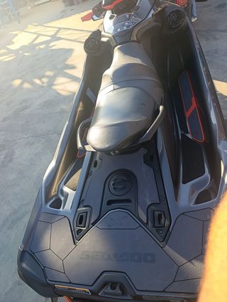 Sea-Doo RXT 300
