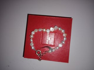 Pulsera de perlas irregulares