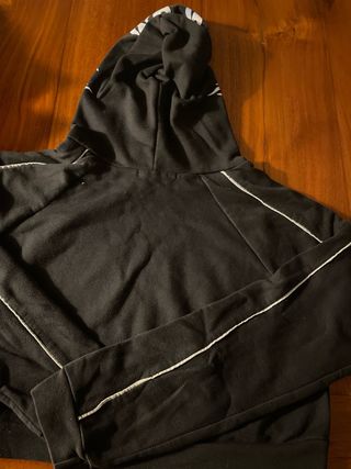 3 Sudaderas Niña con capucha; 1 VANS y 2 BY NINS