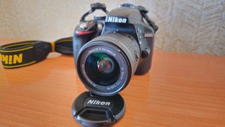 Cámara Nikon D3300 Kit 18-55 VR