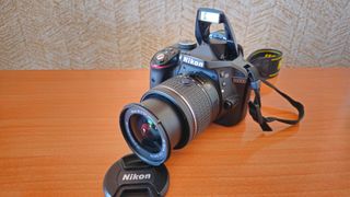 Cámara Nikon D3300 Kit 18-55 VR