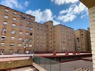 Piso en venta en Pumarín en Gijón