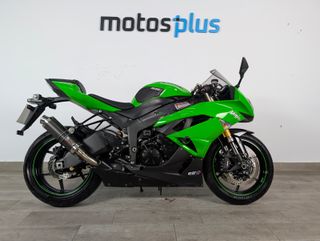 KAWASAKI ZX 6 R 2010
