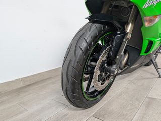 KAWASAKI ZX 6 R 2010