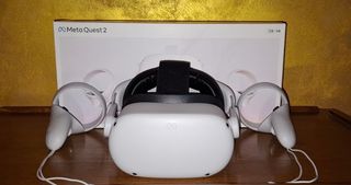 Meta Quest 2 128GB con giochi e accessori