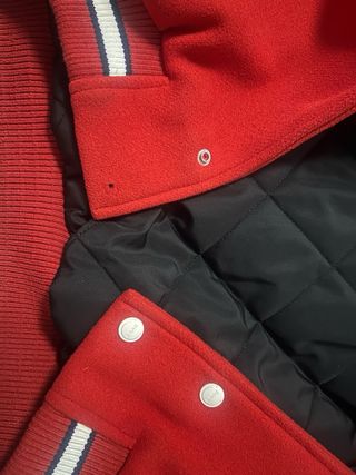 Chaqueta Zara Roja y Blanca Talla M