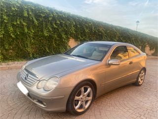 Mercedes-Benz CL Coupe 2004