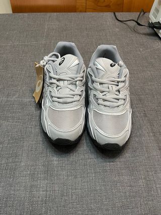 Zapatos Asics NYC Gel Hombre Gris/Plata