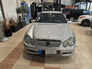Mercedes-Benz Clase C 2003
