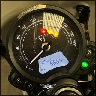 Triumph Street Scrambler 8.684 km