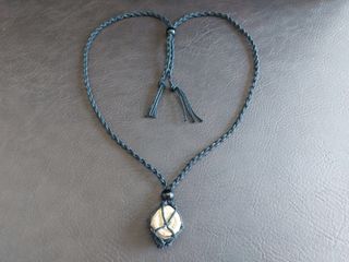 Collar Fósil Enchodus Auténtico. Arte Prehistórico