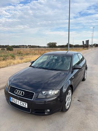 Audi A3 2004 AVERIADO