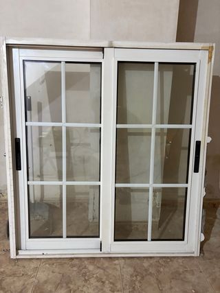 Ventana corredera aluminio blanca