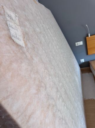 Base de cama y colchón Ikea